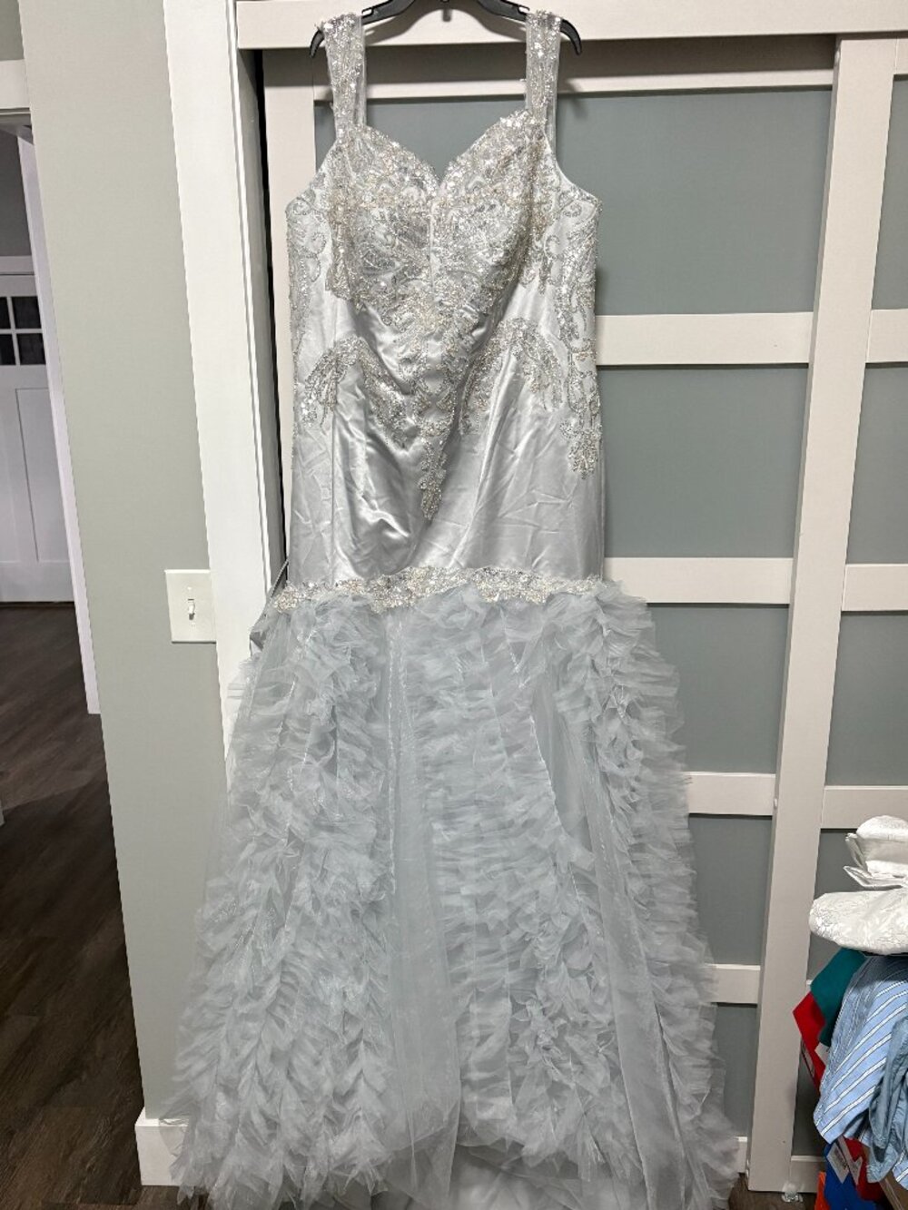 Women's Beautiful sz 20 Silver Gray Weeding Dress Sequins Tulle Long NEW